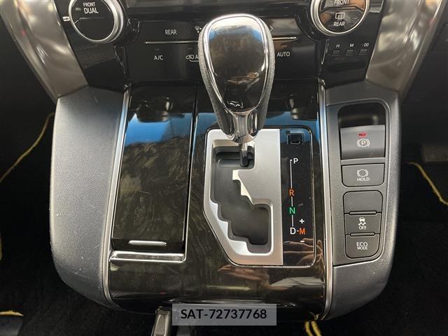 Toyota VELLFIRE 2017 8905523-22