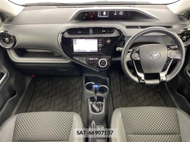 Toyota AQUA 2018 8705860-15