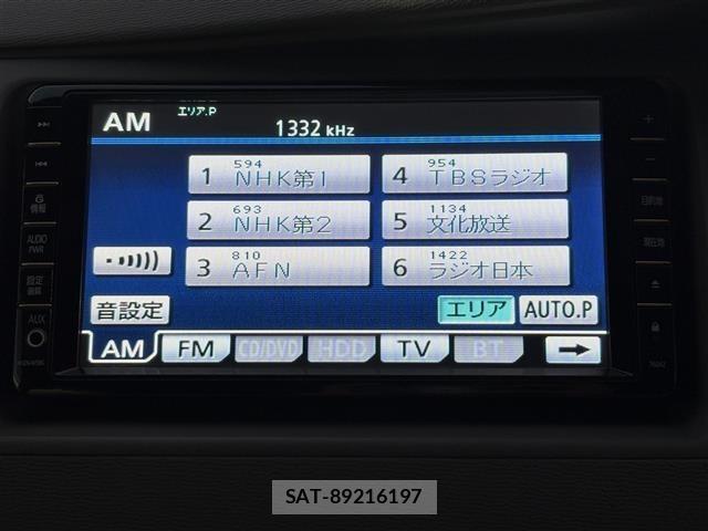 Toyota ISIS 2009 8947902-17