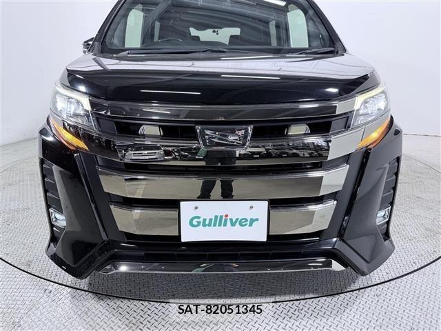 Toyota NOAH 2018 8706414-11