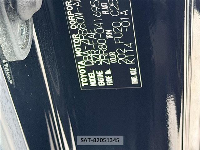 Toyota NOAH 2018 8706414-9
