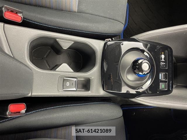 Nissan LEAF 2021 8929051-18