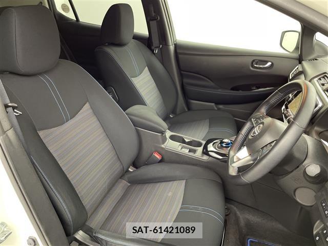 Nissan LEAF 2021 8929051-6