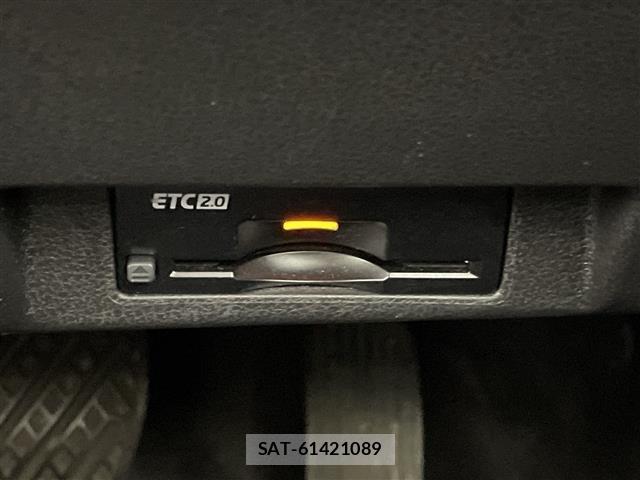 Nissan LEAF 2021 8929051-8
