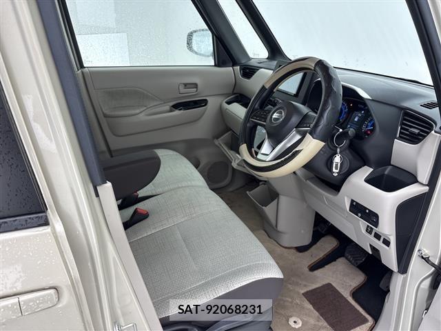 Nissan ROOX 2021 8723972-23