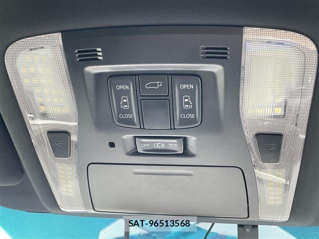 Toyota VELLFIRE 2016 8716616-1