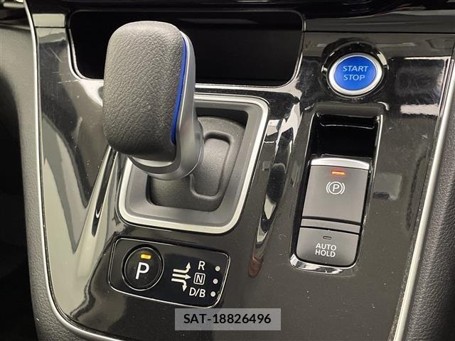Nissan SERENA 2021 8928230-1