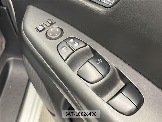 Nissan SERENA 2021 8928230-11
