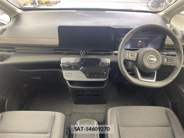 Nissan SERENA 2026 8717097-14