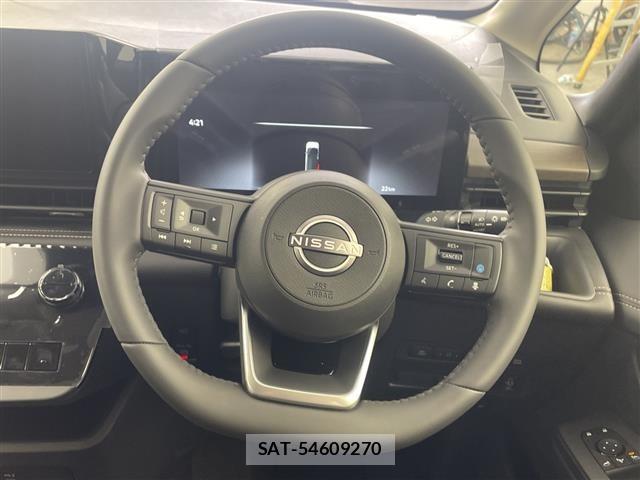 Nissan SERENA 2026 8717097-15