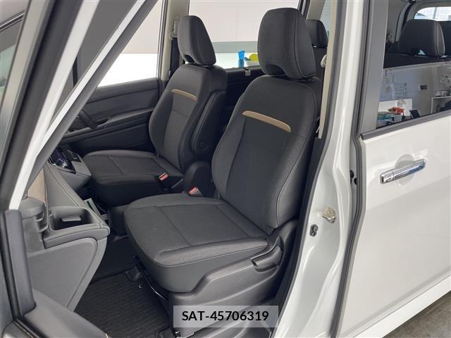 Nissan SERENA 2024 8672310-2