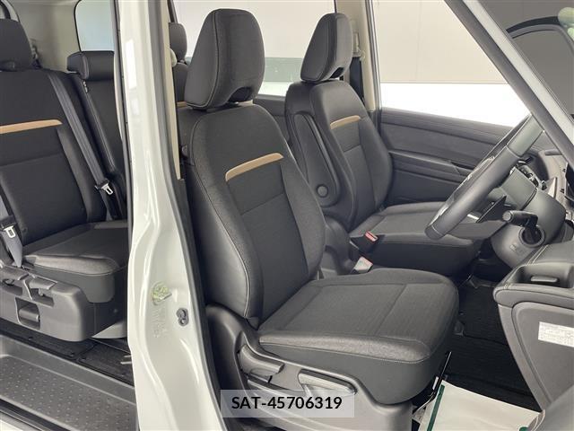 Nissan SERENA 2024 8672310-22
