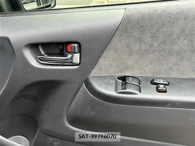 Toyota HIACE WAGON 2022 8861827-12