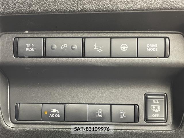 Nissan SERENA 2023 8928231-11
