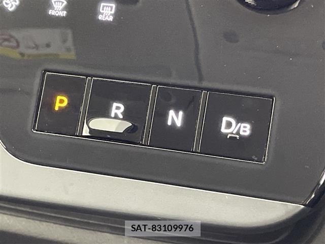 Nissan SERENA 2023 8928231-12