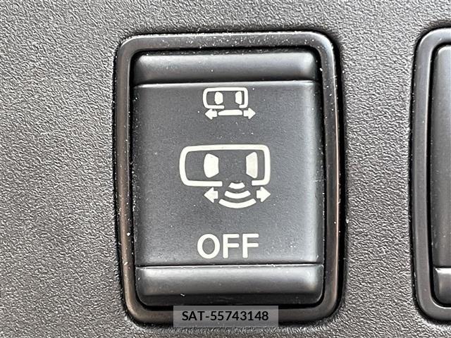 Nissan SERENA 2019 8928261-12