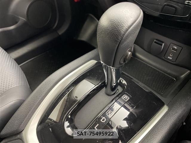 Nissan X-TRAIL 2016 8762800-11