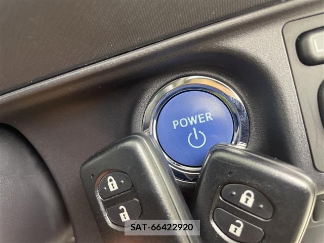 Toyota AQUA 2019 8705861-10