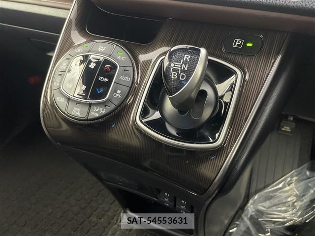 Toyota ESQUIRE 2017 8716774-1