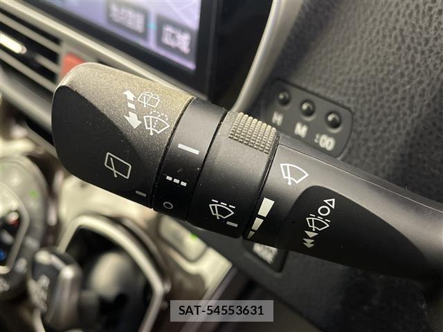 Toyota ESQUIRE 2017 8716774-9