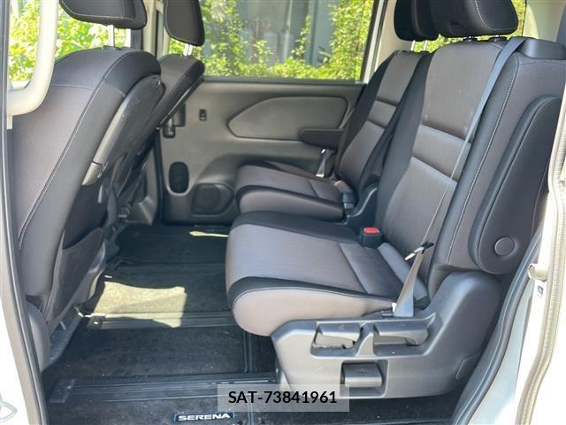 Nissan SERENA 2022 8928263-10