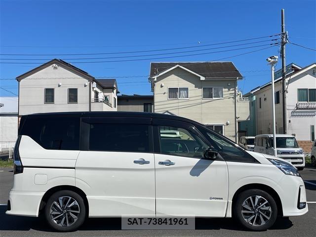 Nissan SERENA 2022 8928263-6