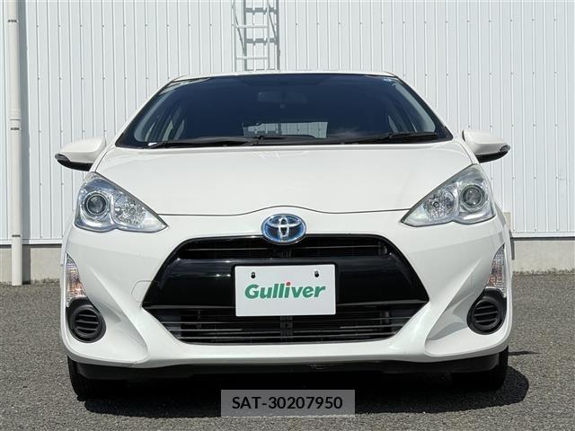 Toyota AQUA 2016 8705868-12