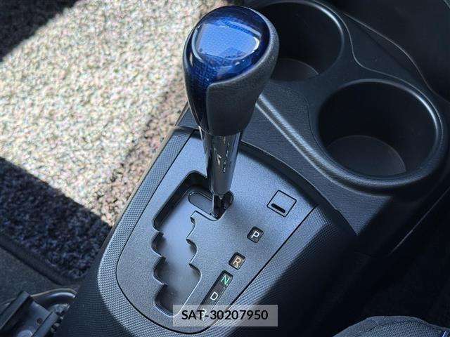 Toyota AQUA 2016 8705868-18
