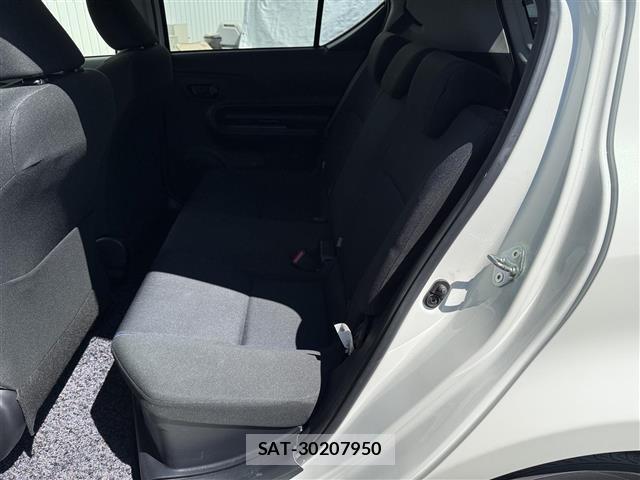Toyota AQUA 2016 8705868-9