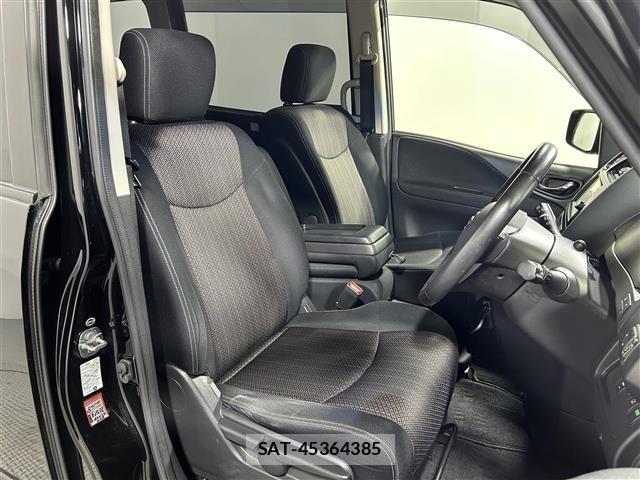 Nissan SERENA 2015 8672313-20