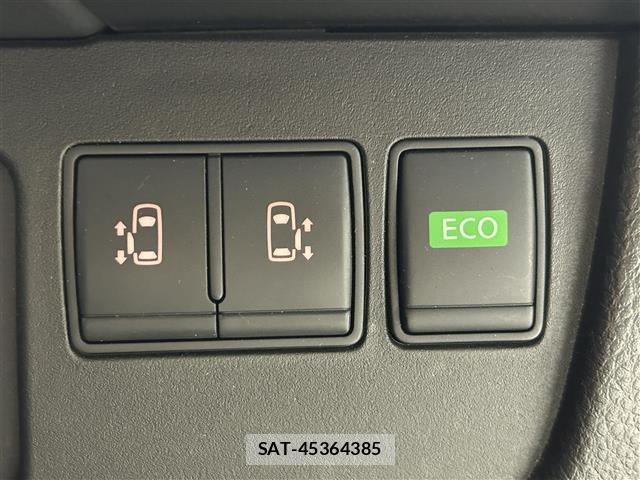 Nissan SERENA 2015 8672313-4