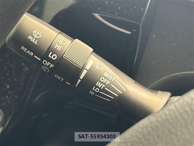 Toyota AQUA 2021 8705869-3