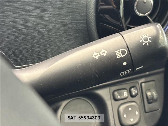 Toyota AQUA 2021 8705869-5