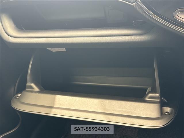 Toyota AQUA 2021 8705869-6