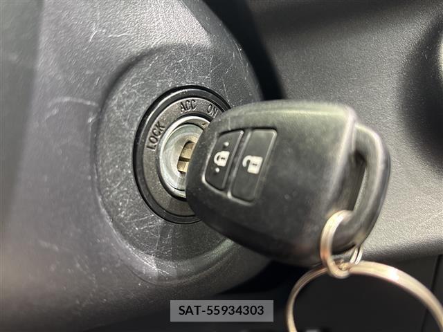 Toyota AQUA 2021 8705869-7