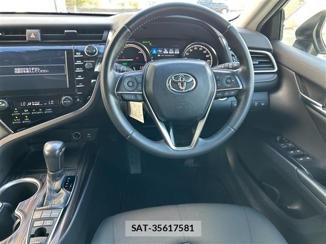 Toyota CAMRY 2018 8708943-18