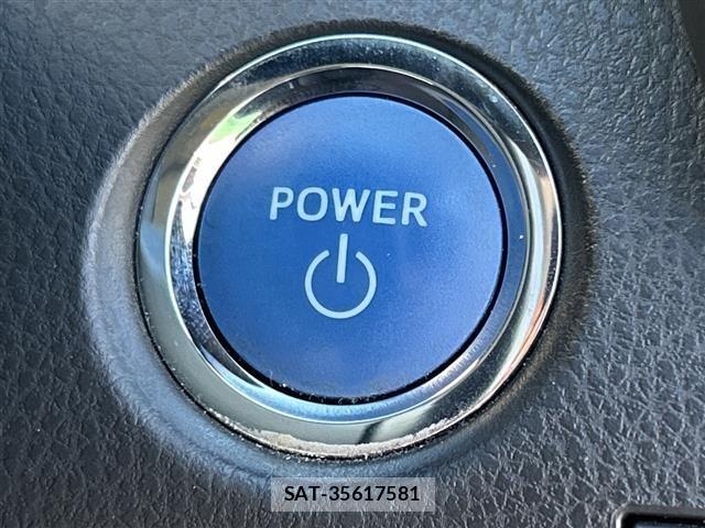 Toyota CAMRY 2018 8708943-20