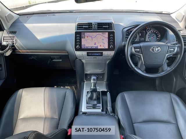 Toyota LAND CRUISER PRADO 2023 8737236-14
