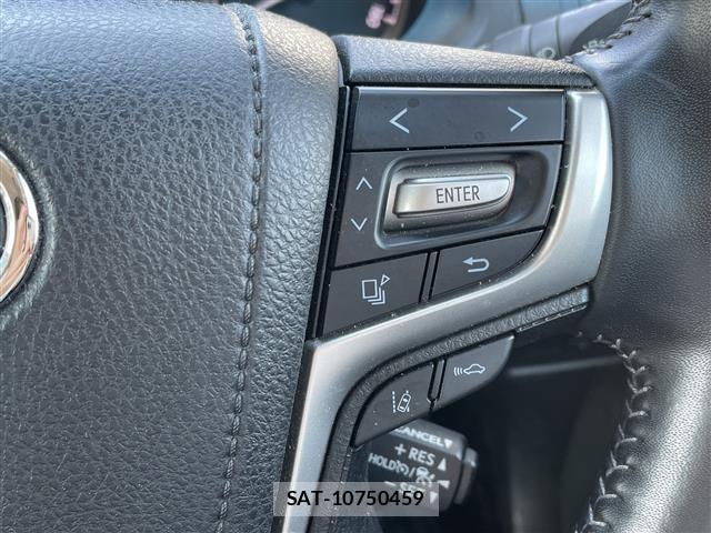 Toyota LAND CRUISER PRADO 2023 8737236-8