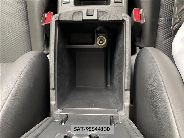 Nissan X-TRAIL 2016 8930002-10