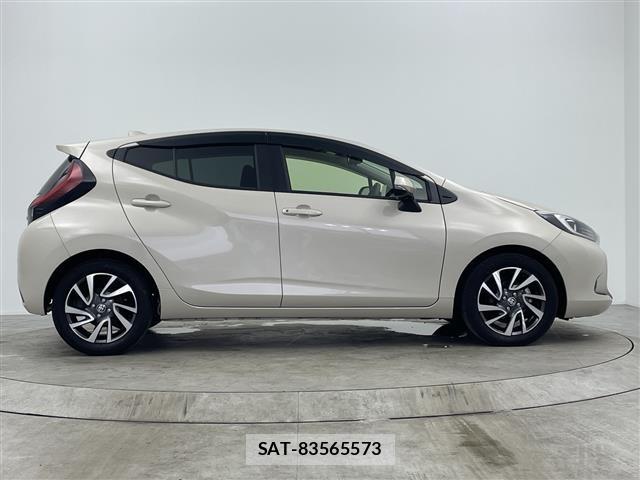 Toyota AQUA 2021 8705870-20
