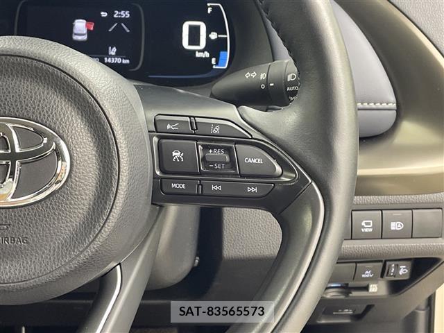 Toyota AQUA 2021 8705870-3