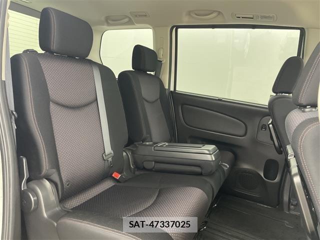Nissan SERENA 2013 8928281-10