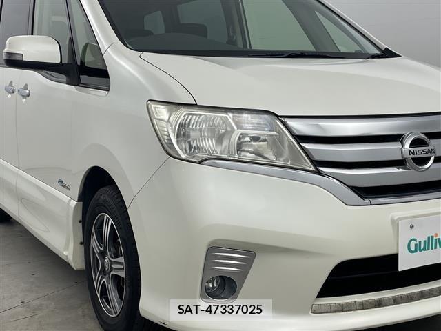 Nissan SERENA 2013 8928281-22