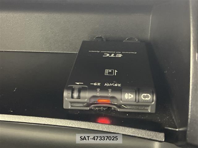 Nissan SERENA 2013 8928281-3