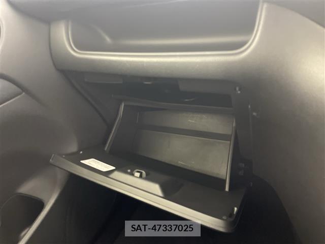 Nissan SERENA 2013 8928281-5