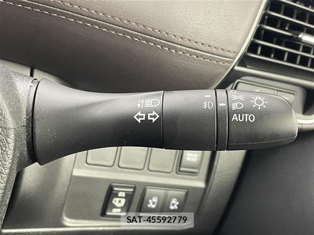 Nissan SERENA 2020 8928283-8