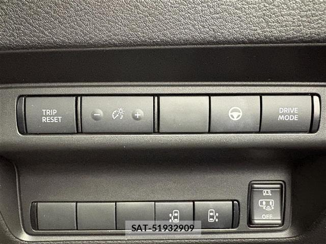 Nissan SERENA 2023 8928299-3