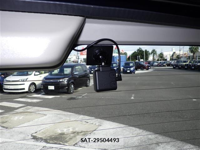 Nissan SERENA 2019 8928300-13