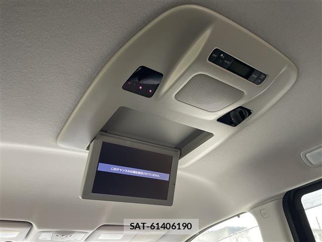 Nissan ELGRAND 2014 8709703-12